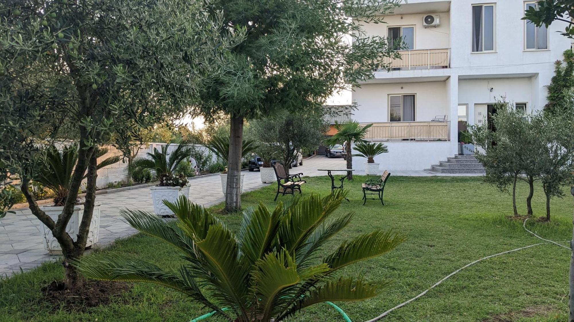 Kunevain Guest House Lezhë المظهر الخارجي الصورة