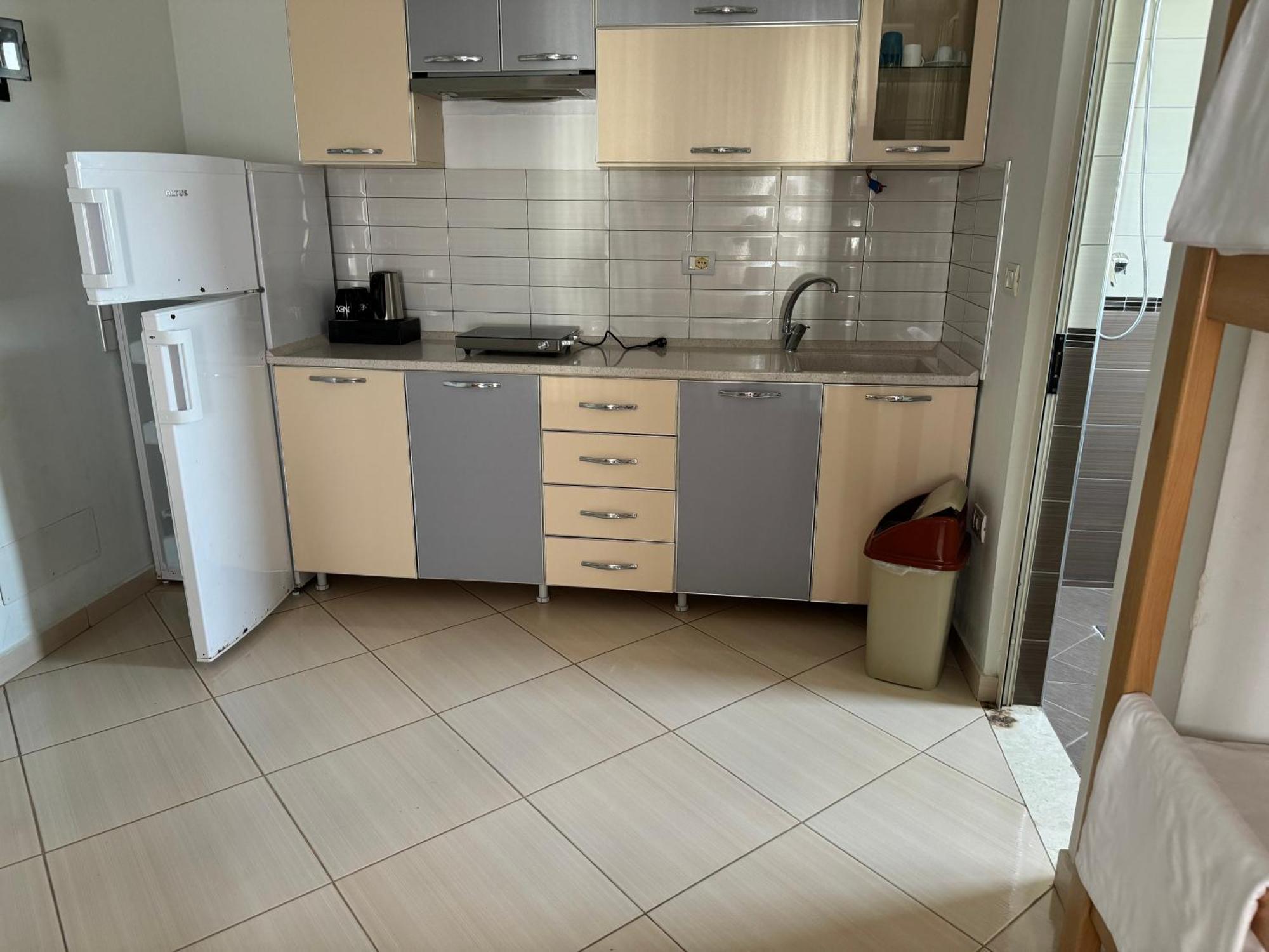 Kunevain Guest House Lezhë المظهر الخارجي الصورة